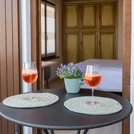 Charming Oda ve Kahvaltı Sirmione